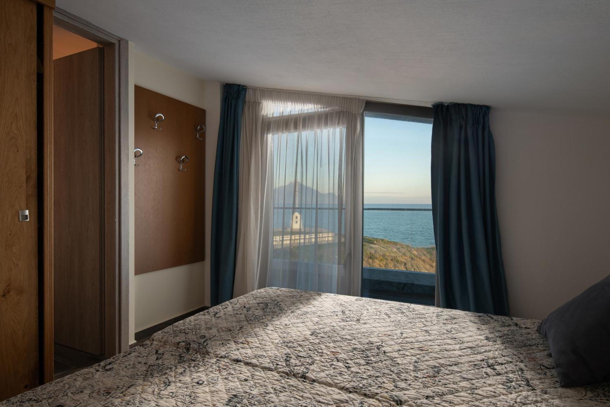 Almare Seaside Studios&Suites - Sarti Sithonia Exterior foto